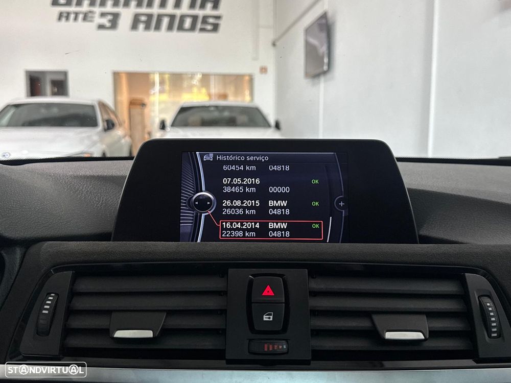 BMW 328 i Auto Pack M - 23