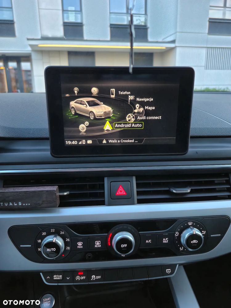 Audi A4 Limousine 2.0 TDI S tronic - 12