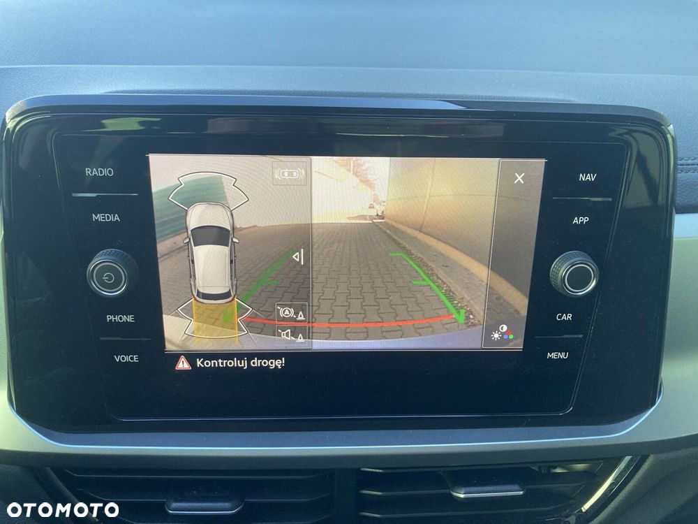 Volkswagen T-Roc 1.5 TSI Life DSG - 23