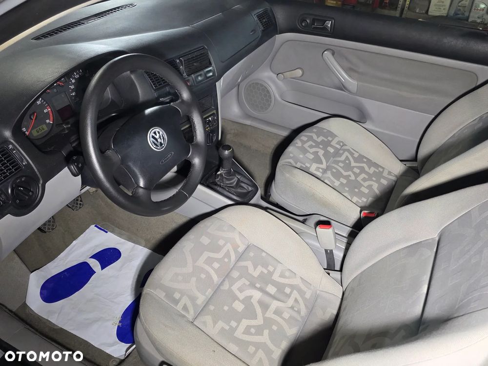 Volkswagen Golf IV 1.4 Trendline - 10