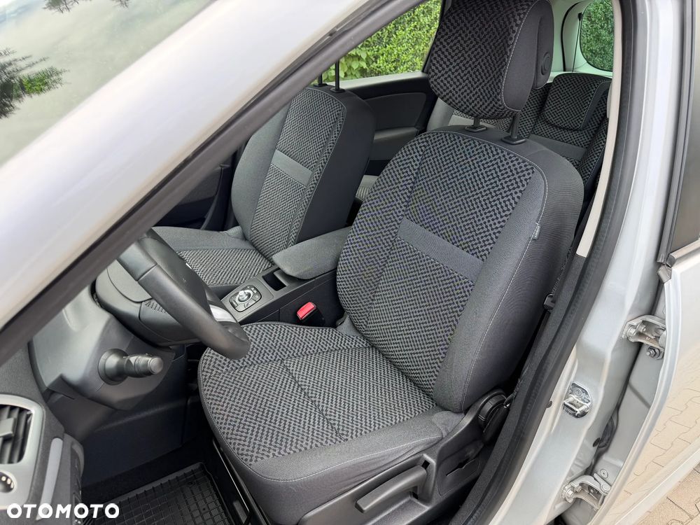Renault Scenic - 27