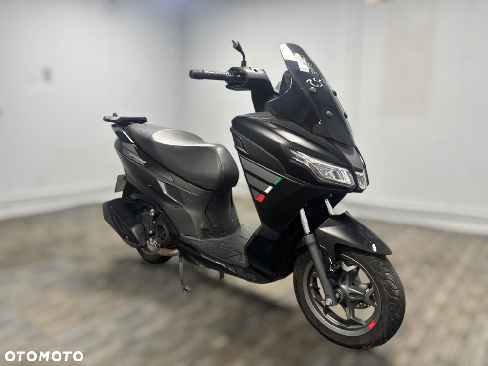 Aprilia Inny - 1