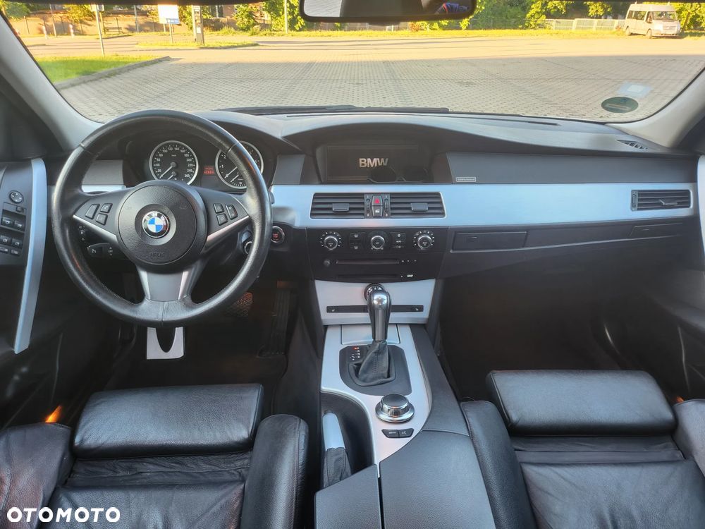 BMW Seria 5 - 21