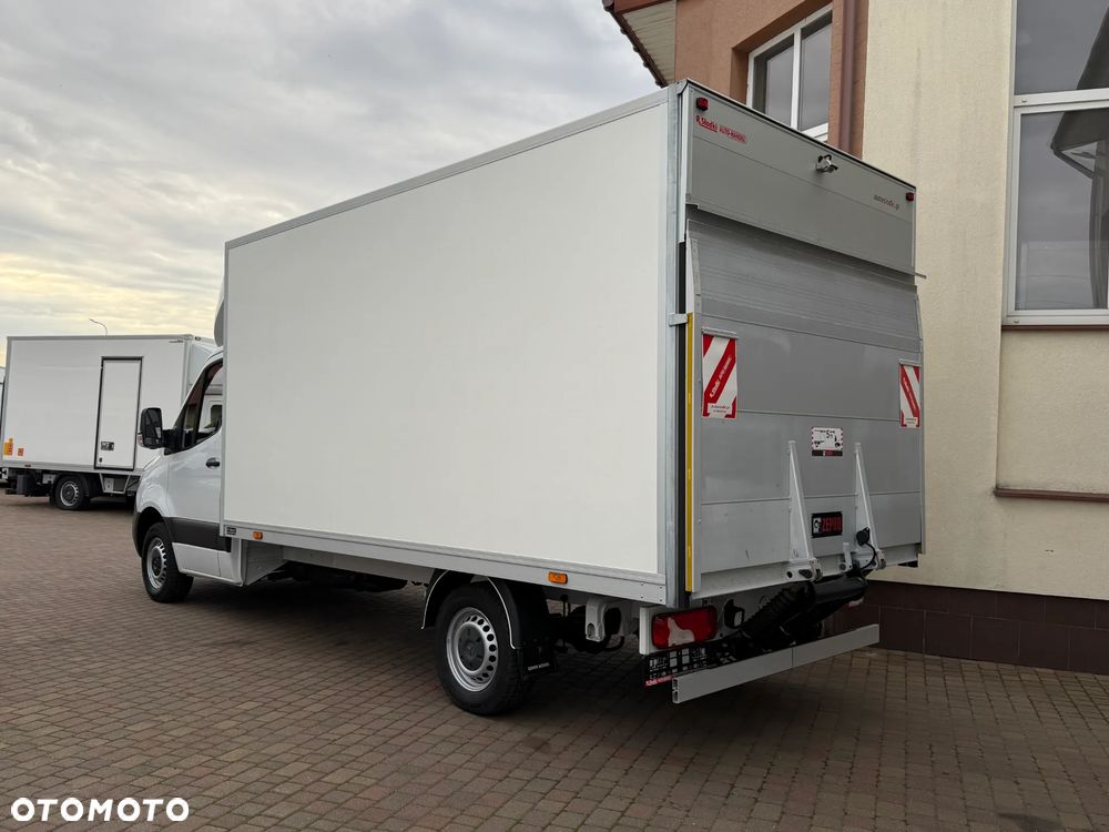 Mercedes-Benz Sprinter 3,0 319 Izoterma Winda - 8