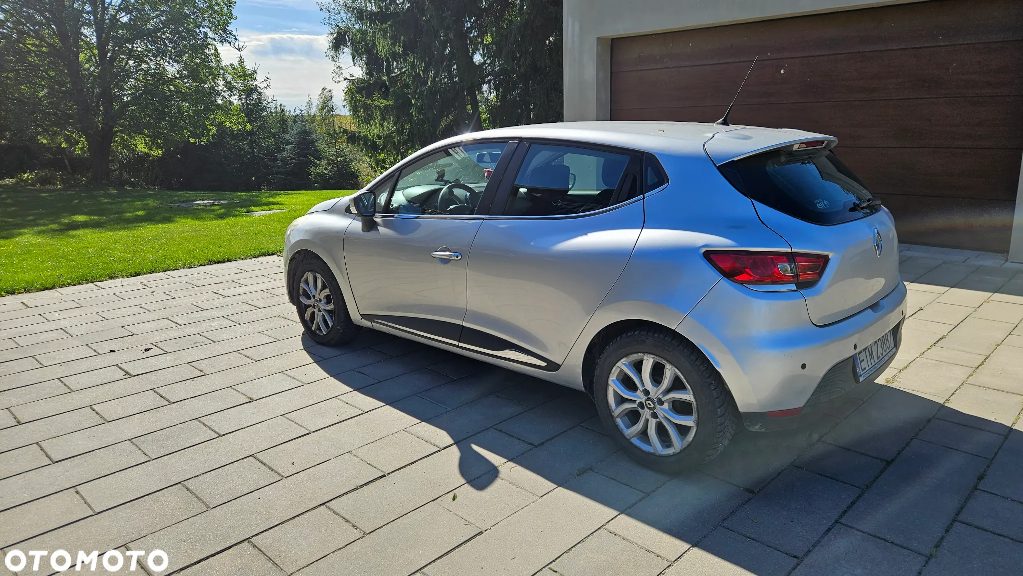 Renault Clio - 7