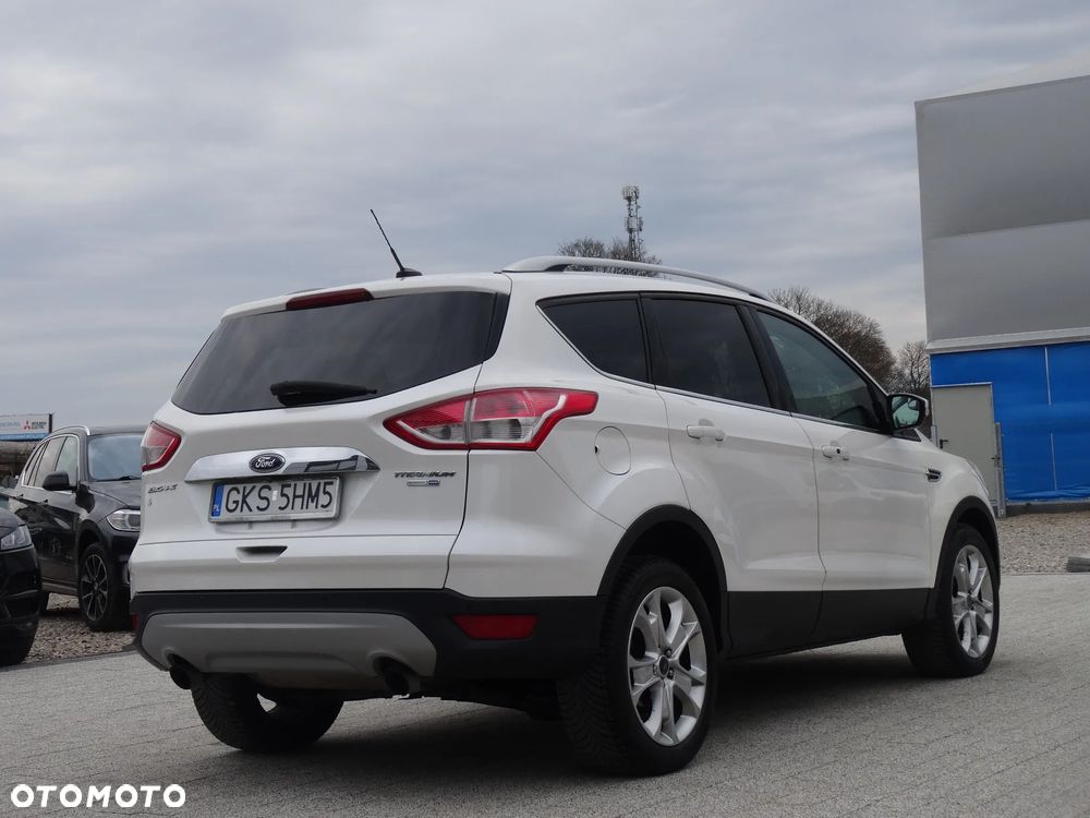 Ford Escape 2.0 EcoBoost AWD Titanium - 8