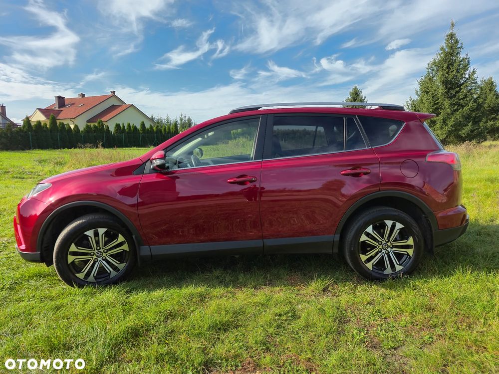 Toyota RAV4 - 4