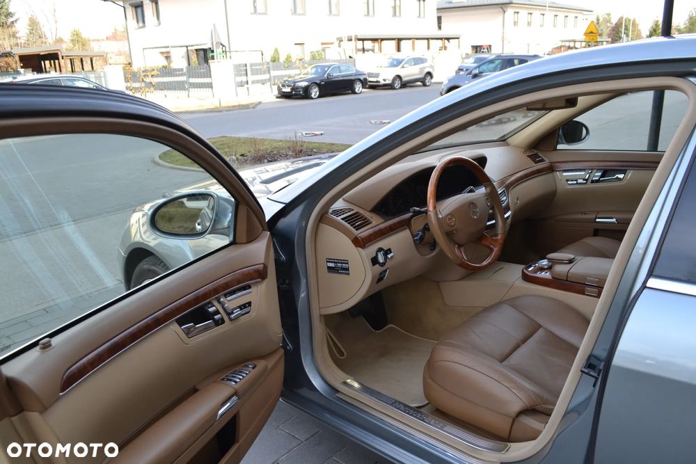 Mercedes-Benz Klasa S 500 7G-TRONIC - 16