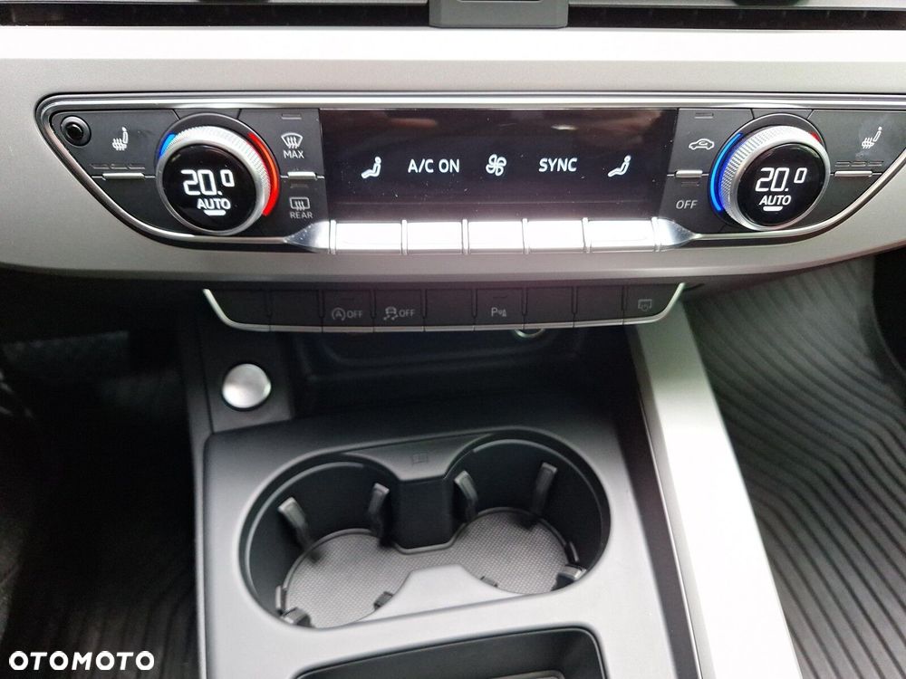 Audi A4 Limousine - 22