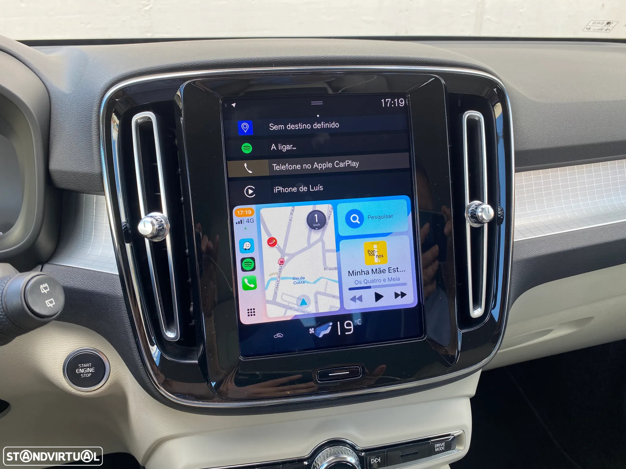 Volvo XC 40 2.0 D3 Momentum Plus Geartronic - 10