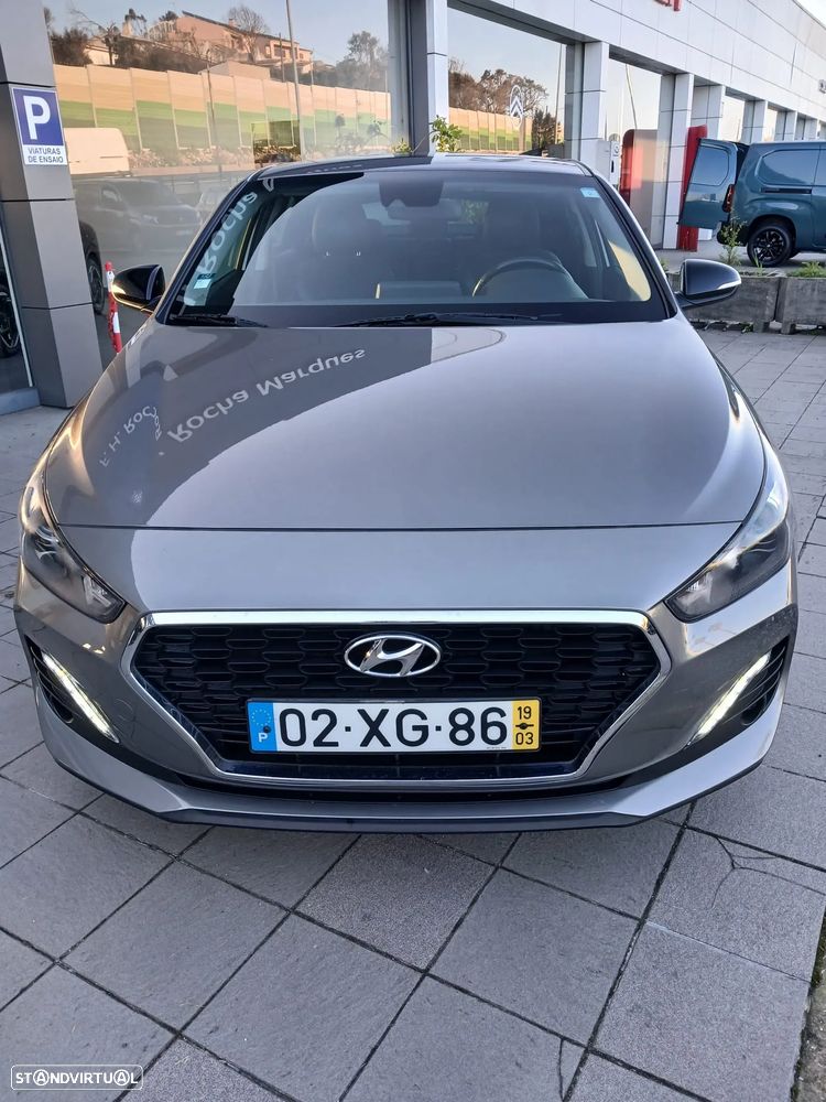 Hyundai i30 Fastback 1.0 T-GDI Style - 4