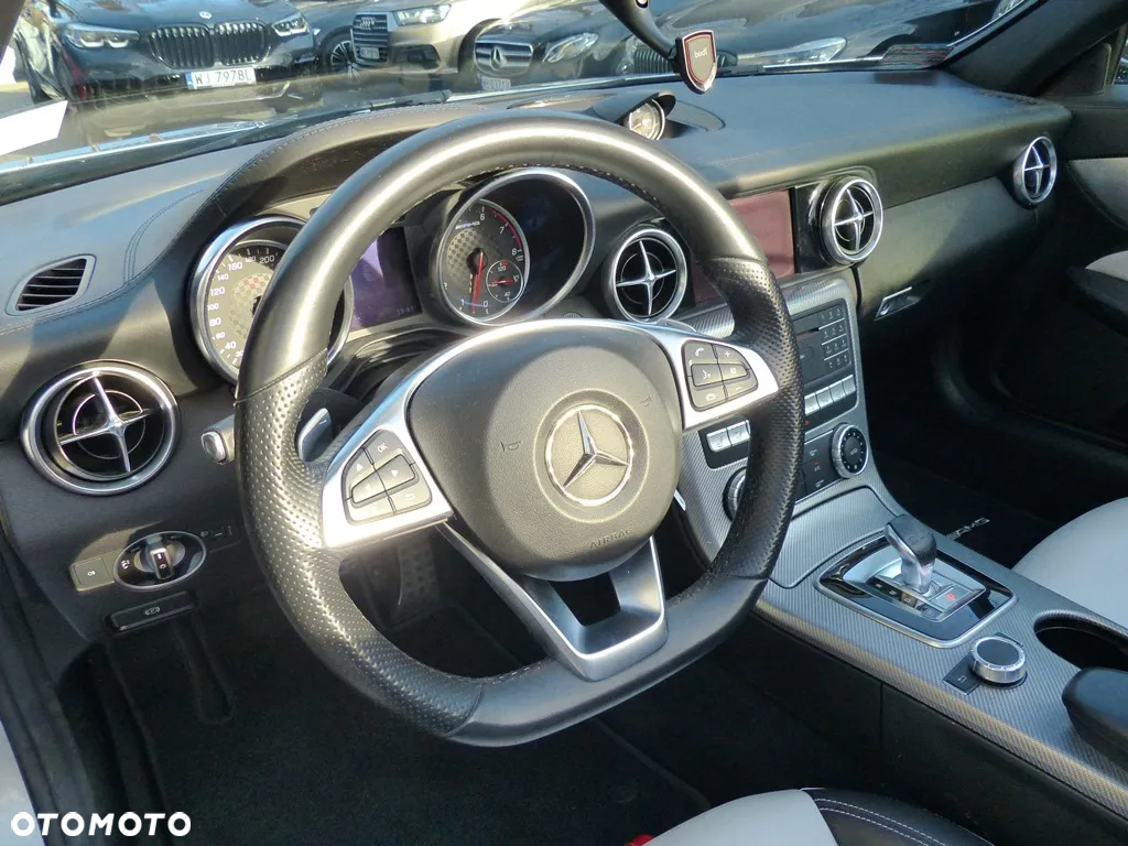 Mercedes-Benz SLC AMG 43 - 10