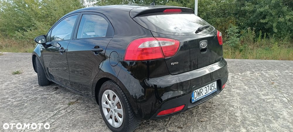 Kia Rio 1.2 Business Line - 22