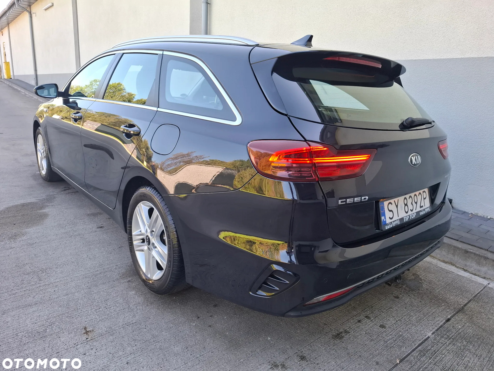 Kia Ceed 1.4 T-GDI OPF Vision - 4