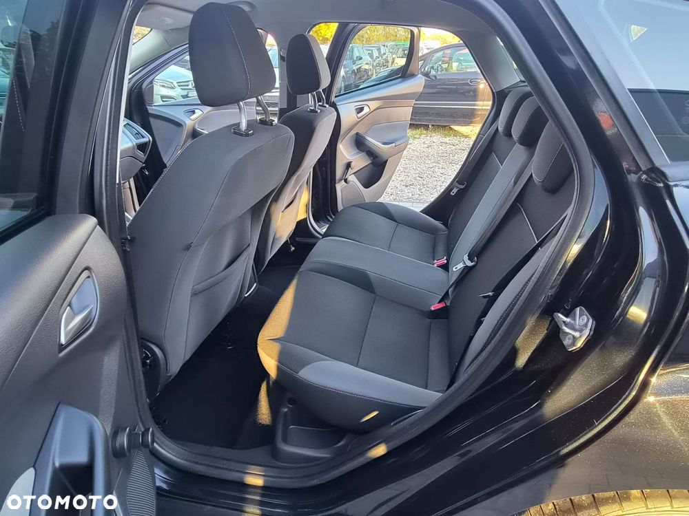 Ford Focus 1.6 TI-VCT Ambiente - 28