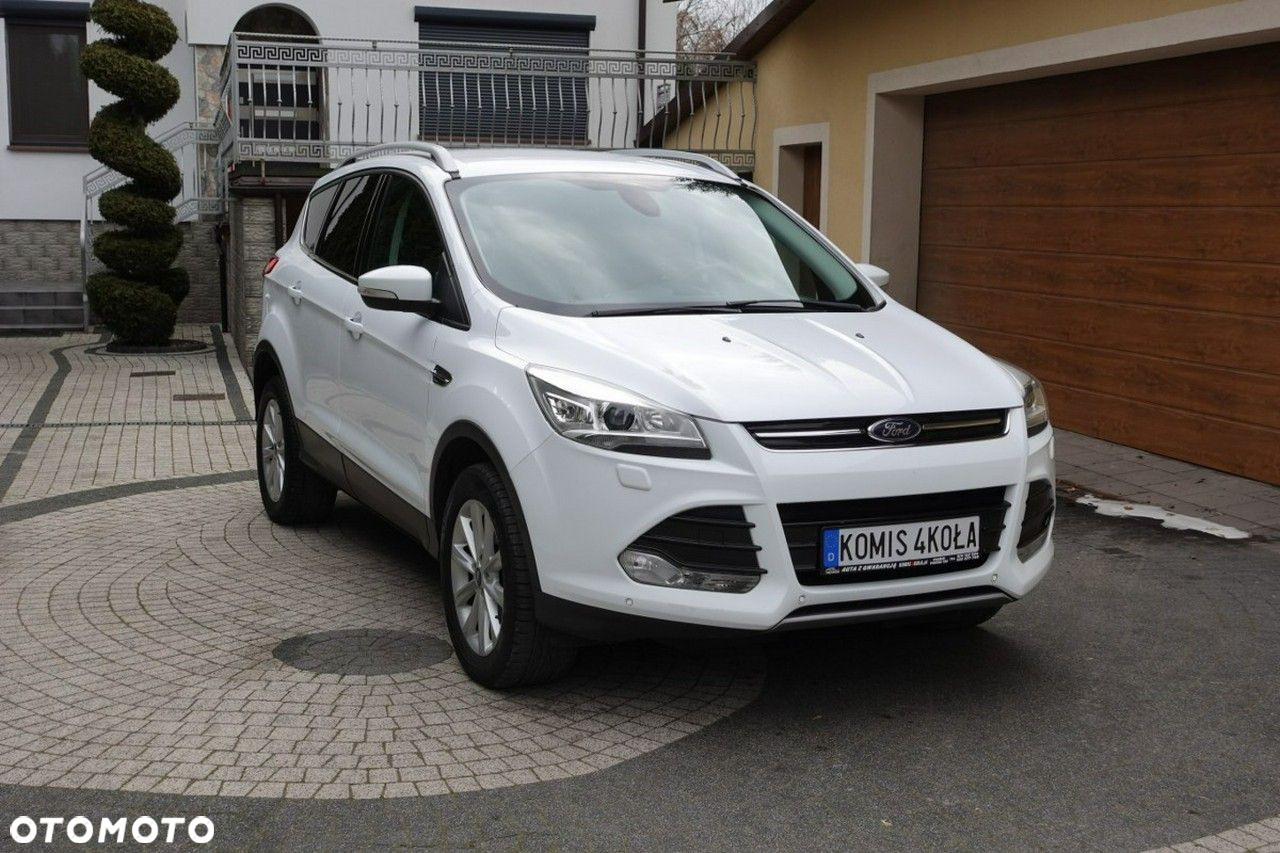Ford Kuga - 10