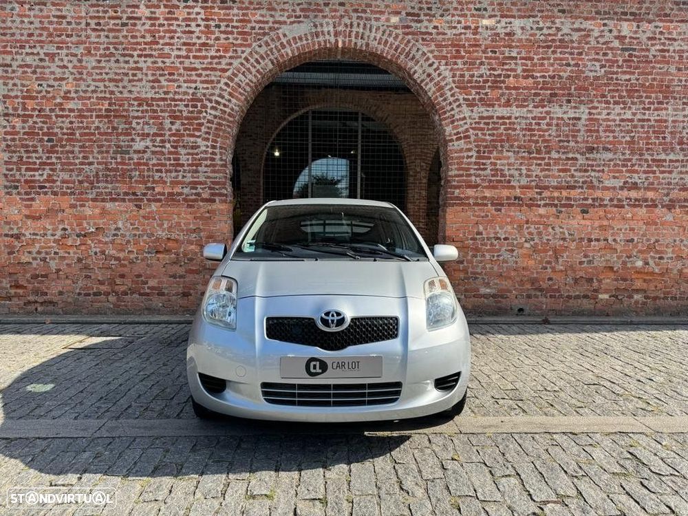Toyota Yaris 1.4 D-4D AC - 3