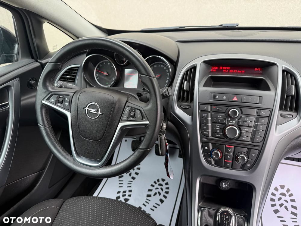 Opel Astra 1.4 Turbo - 22