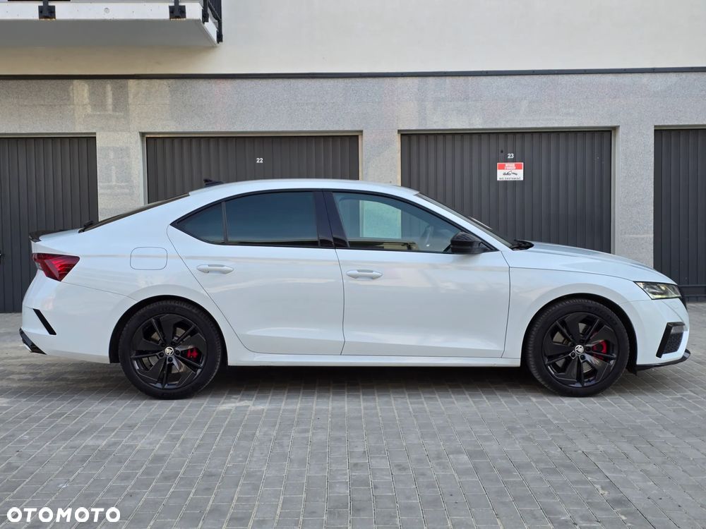 Skoda Octavia 2.0 TSI RS - 7
