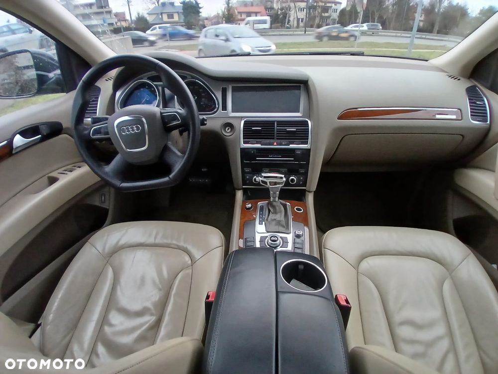 Audi Q7 3.0 TFSI Quattro Tiptronic - 22