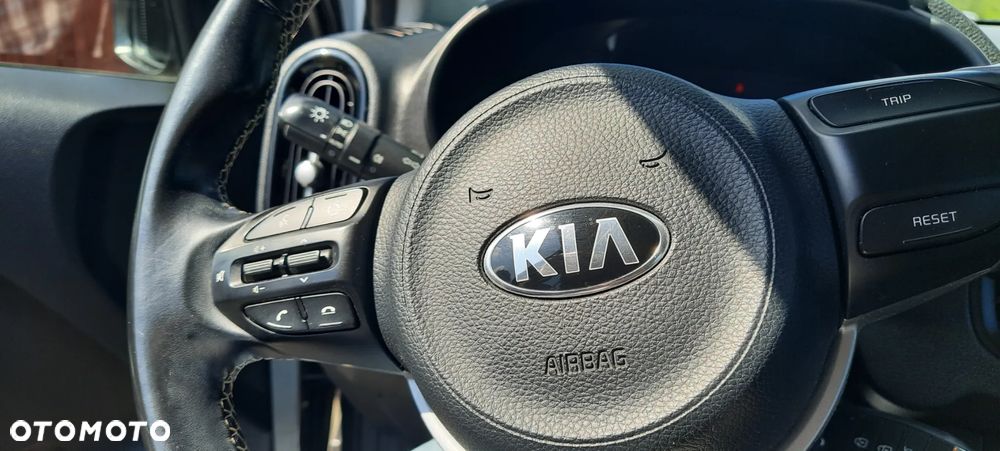 Kia Picanto - 10