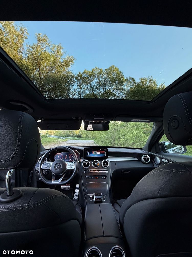 Mercedes-Benz Klasa C 400 4-Matic 9G-TRONIC - 16