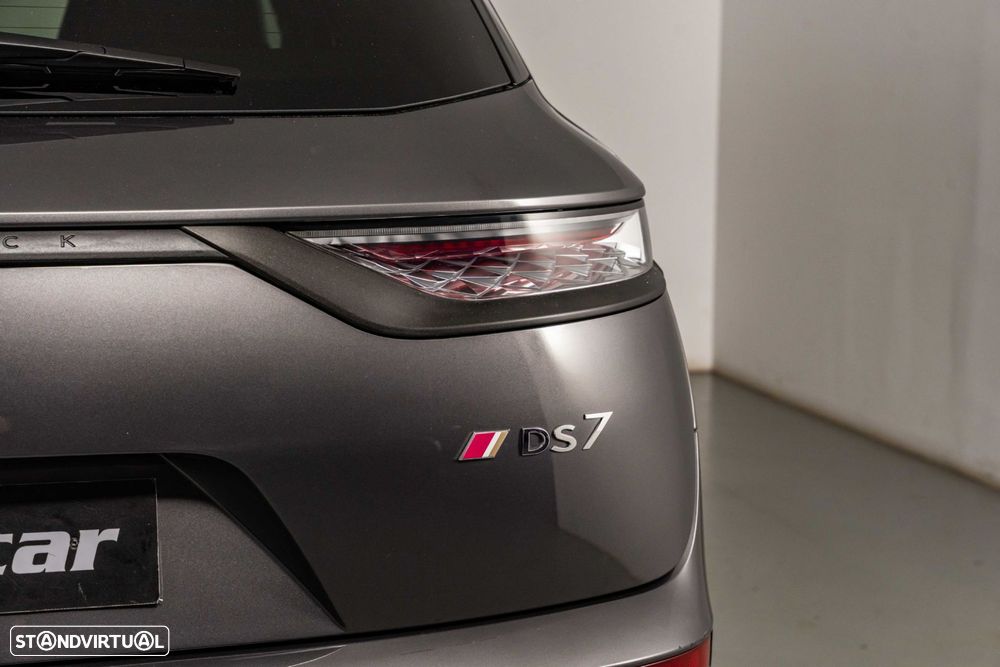 DS DS7 Crossback E-Tense Performance Line EAT8 - 17