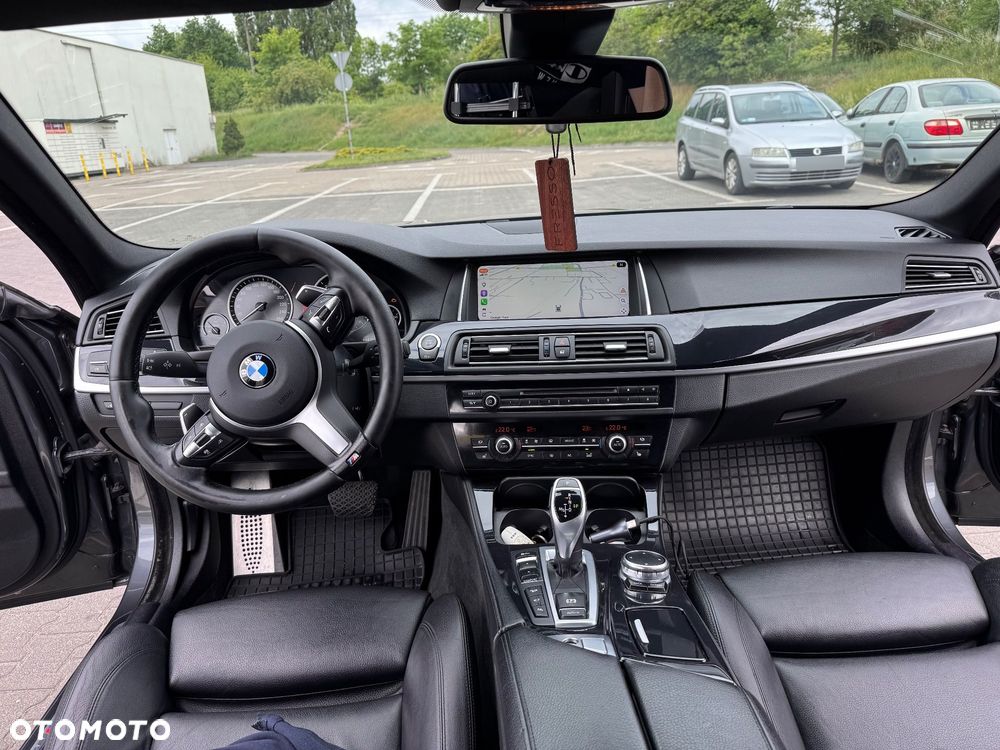 BMW Seria 5 530d xDrive Modern Line - 18