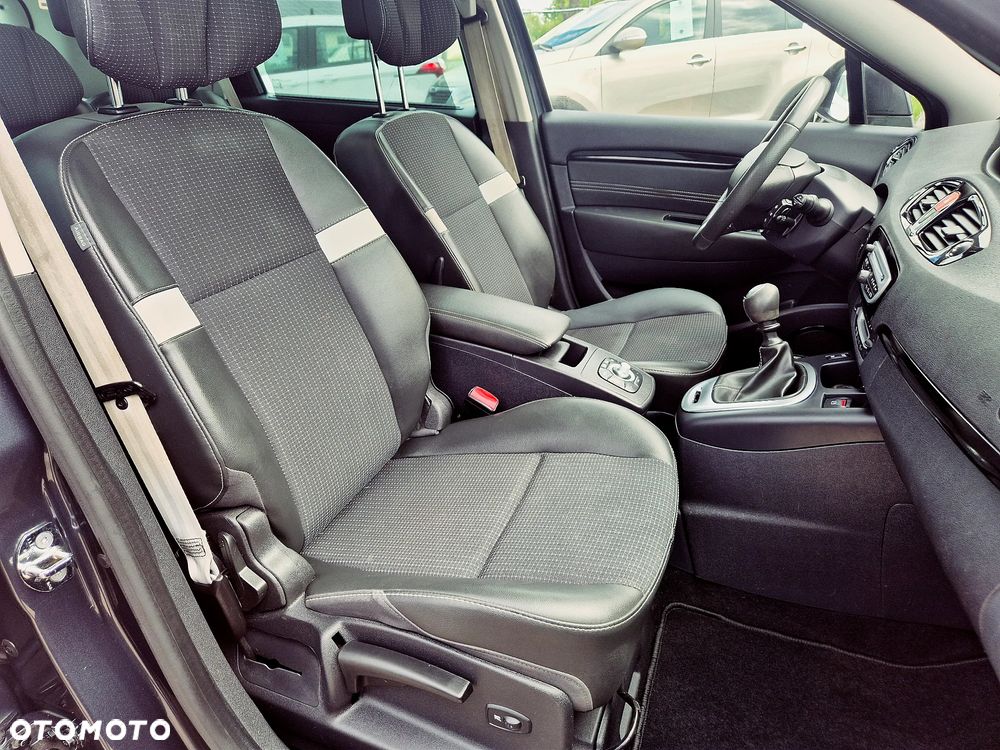 Renault Scenic TCe 130 Bose Edition - 30