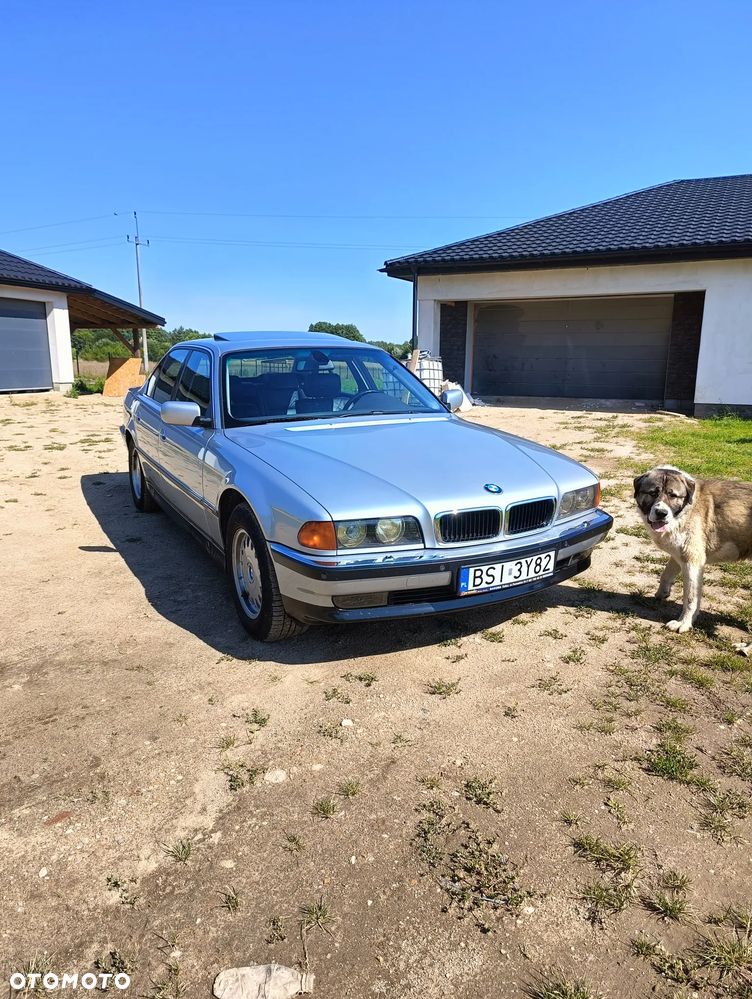 BMW Seria 7 - 2