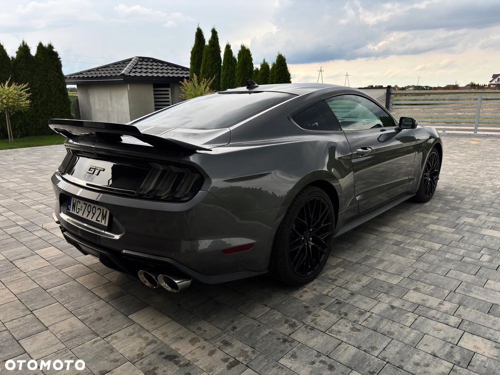 Ford Mustang - 9
