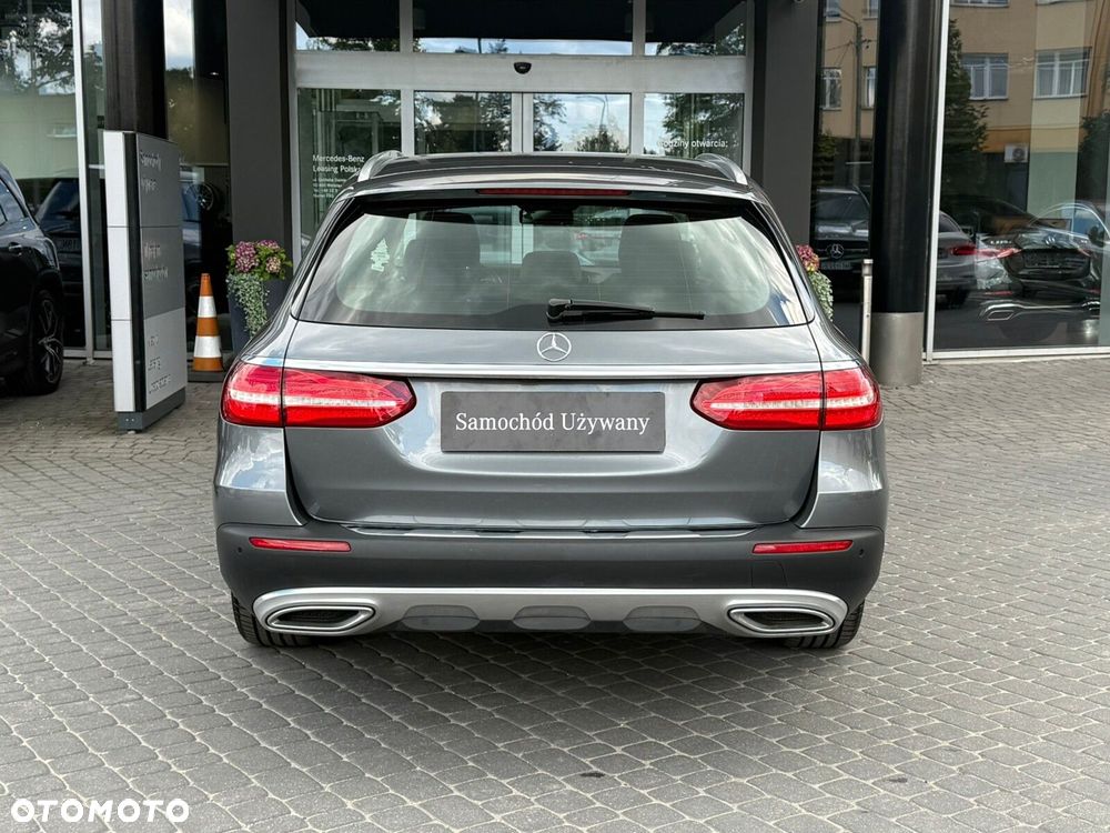 Mercedes-Benz Klasa E 220 d 4-Matic All-Terrain - 8