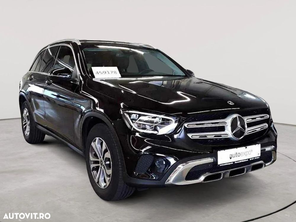 Mercedes-Benz GLC - 1