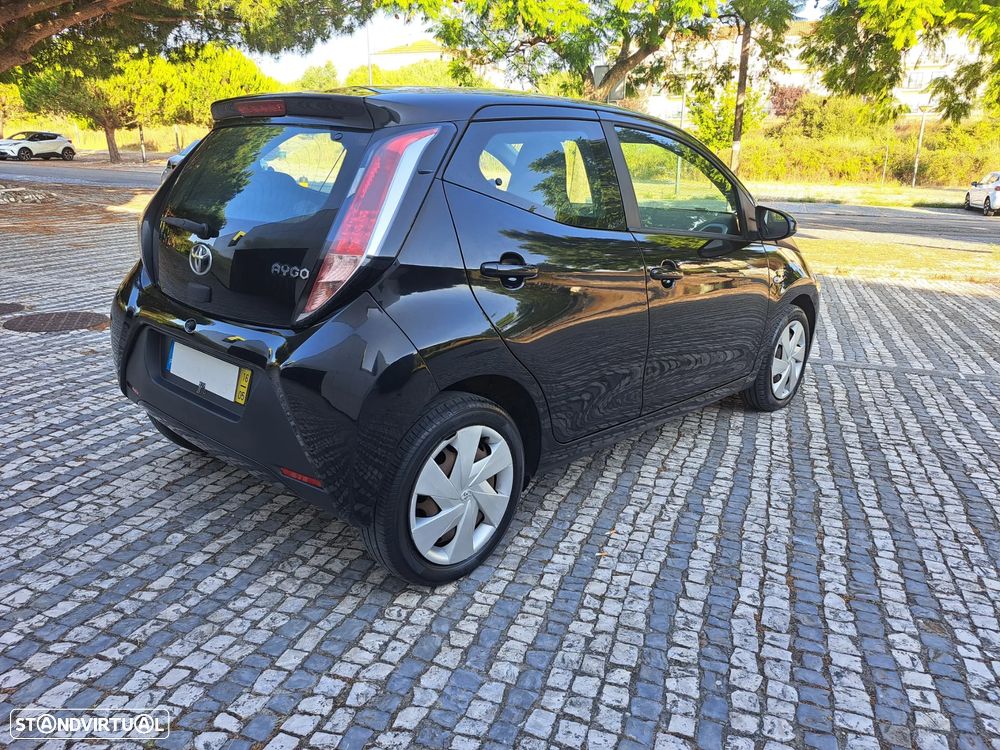 Toyota Aygo 1.0 X-Play+AC - 16