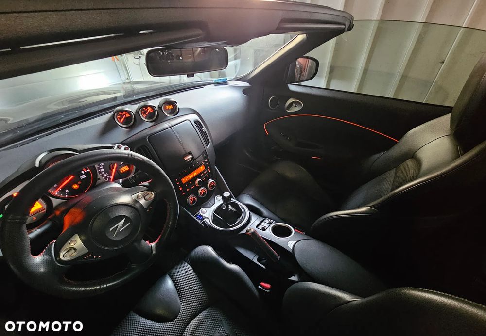 Nissan 370 Z 3.7 V6 Pack1 - 13