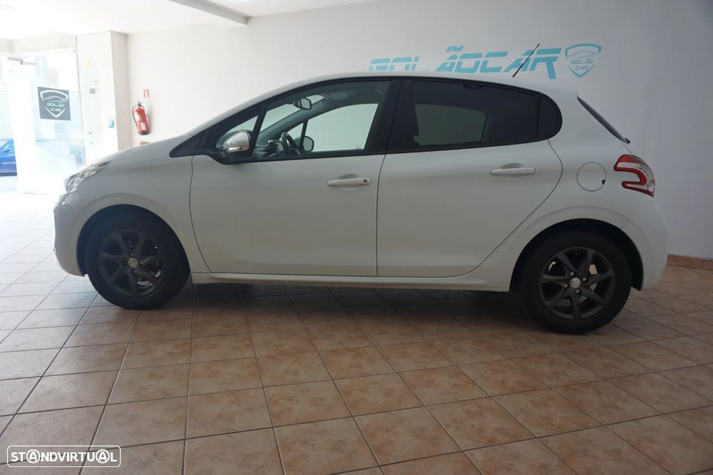 Peugeot 208 1.4 HDi Access - 6