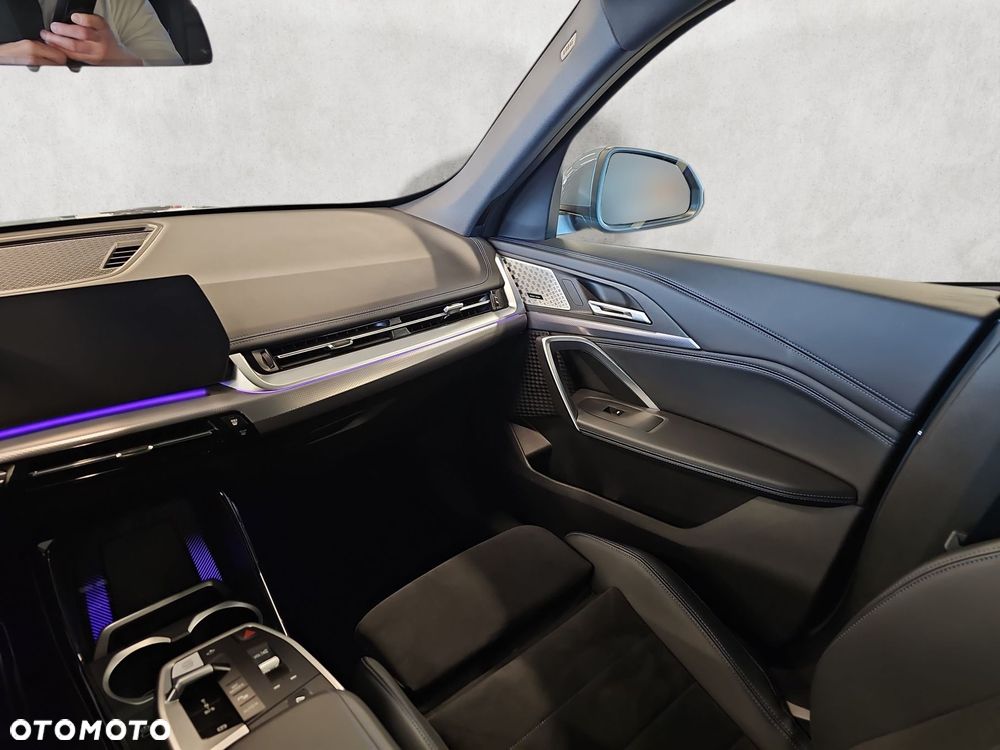 BMW X1 - 14