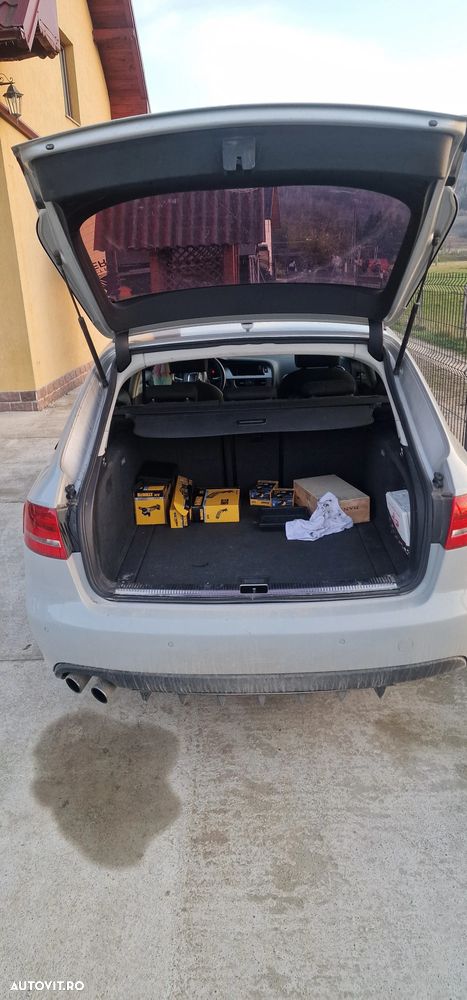 Audi A4 2.0 TDI DPF multitronic Ambiente - 4