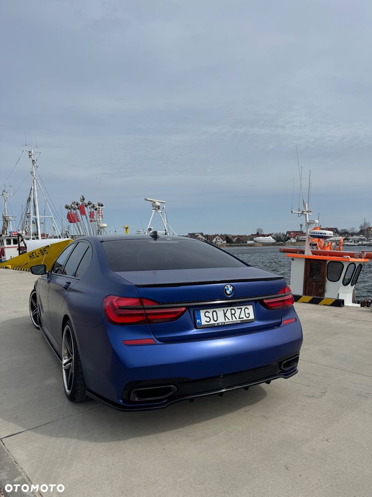BMW Seria 7 - 23