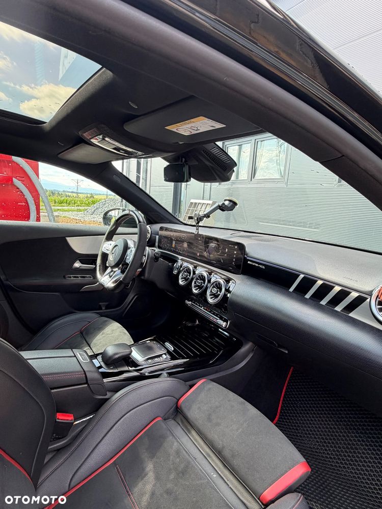 Mercedes-Benz Klasa A 35 AMG 4-Matic 7G-DCT - 11