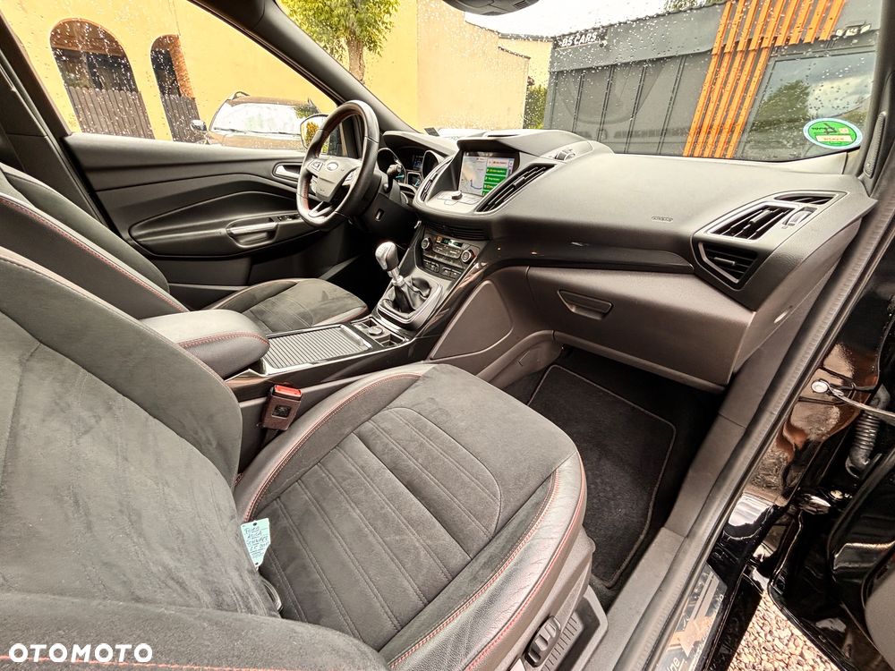 Ford Kuga - 11
