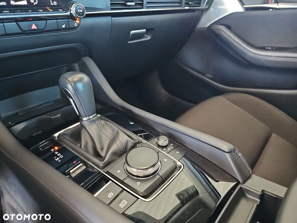 Mazda 3 2.0 mHEV Exclusive Line - 21