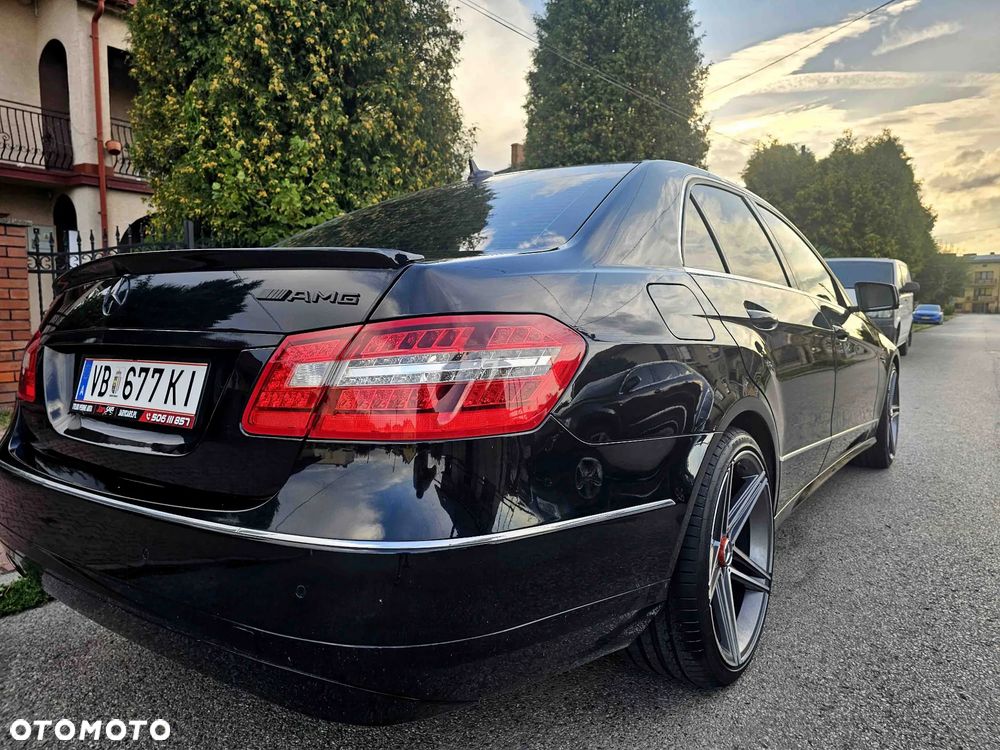 Mercedes-Benz Klasa E 200 BlueEFFICIENCY 7G-TRONIC Avantgarde - 8