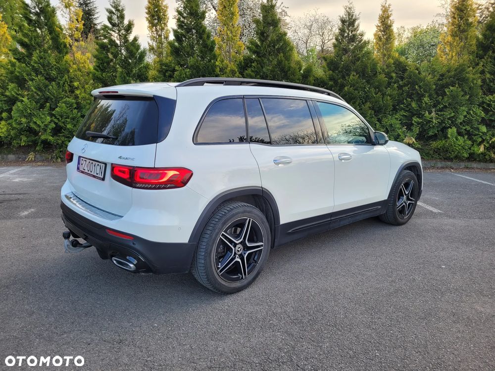 Mercedes-Benz GLB 250 4-Matic AMG Line 8G-DCT - 1