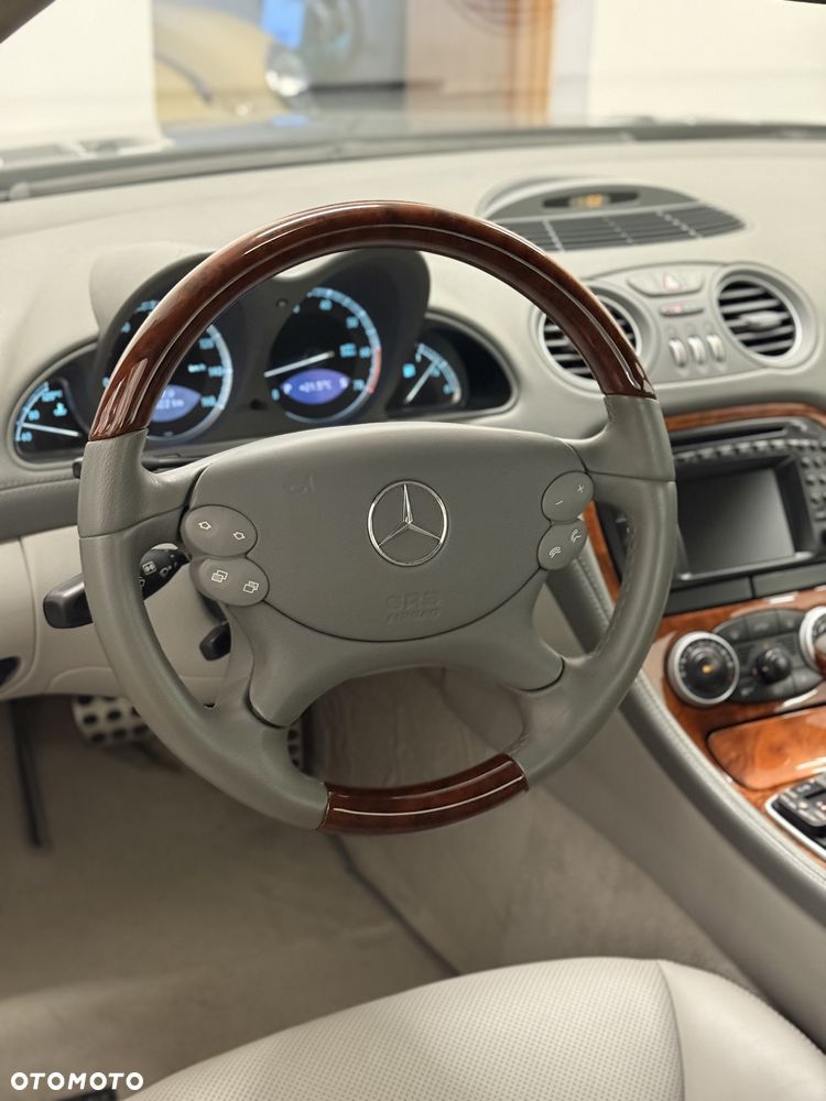 Mercedes-Benz SL 500 7G-TRONIC - 10