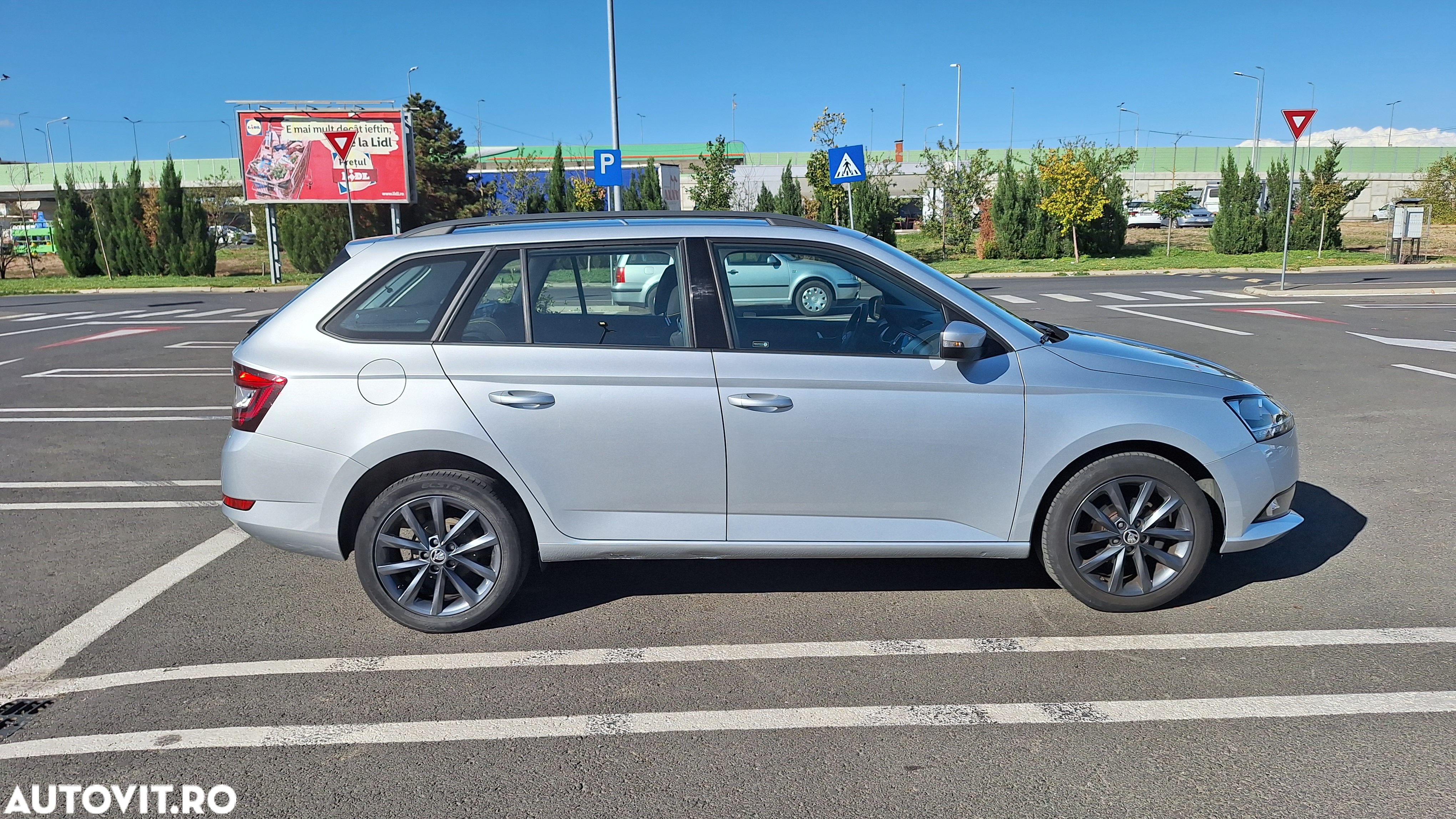 Skoda Fabia 1.0 TSI Ambition - 33