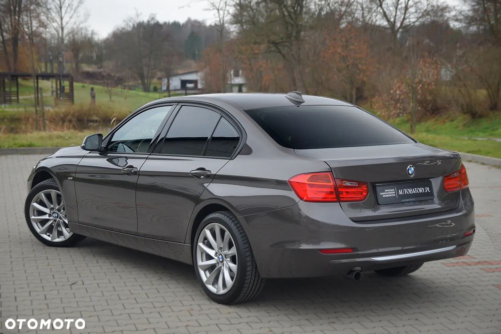BMW Seria 3 316i Modern Line - 17