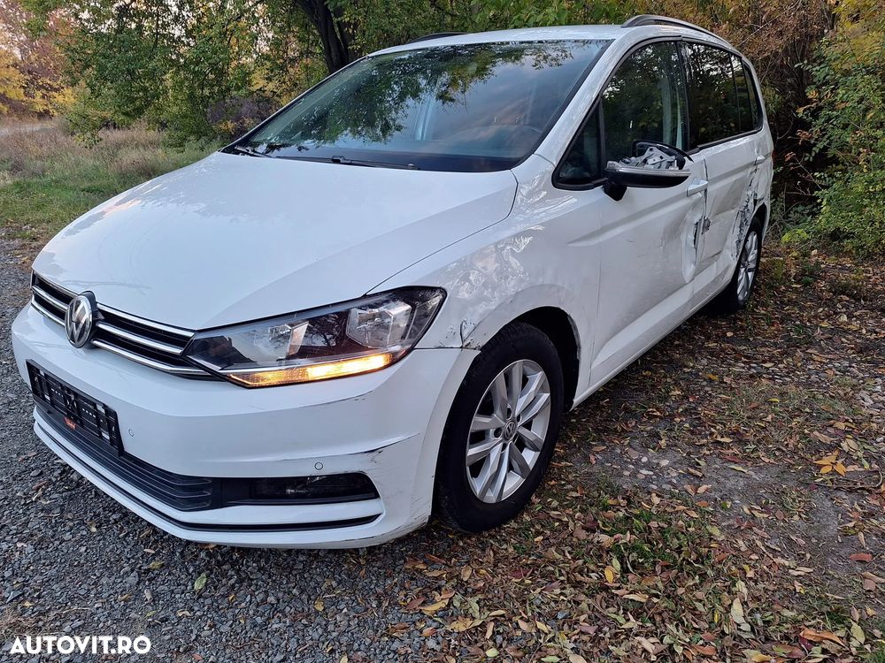 Volkswagen Touran 1.6 TDI SCR (BlueMotion Technology) Comfortline - 1