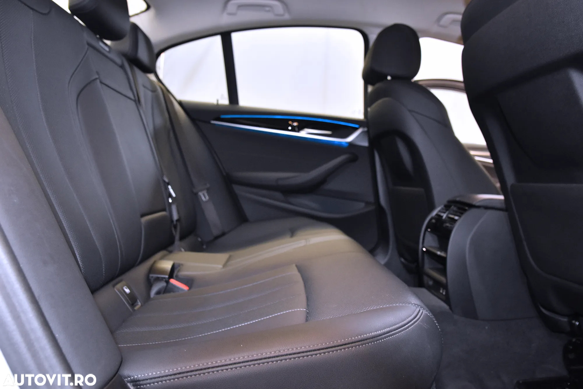 BMW Seria 5 530e AT PHEV - 12