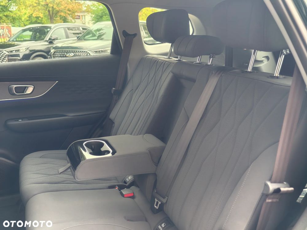 Chery Tiggo 8 1.5 T-GDI Super Hybrid Comfort DCT - 7